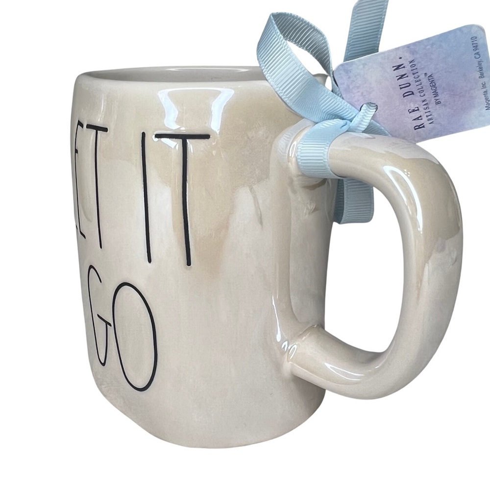 ❌SOLD❌ Rae Dunn NWT LET IT GO Elsa Disney Frozen Iridescent 2 Sided Coffee Mug - Picture 11 of 17